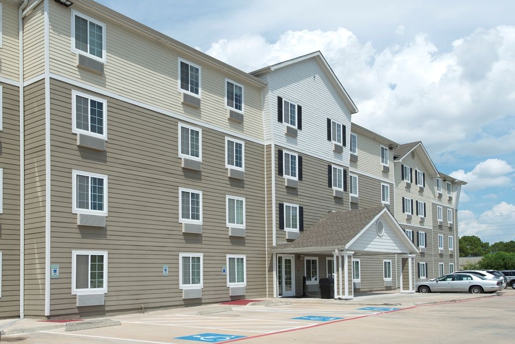 Woodspring Westchase Hotel