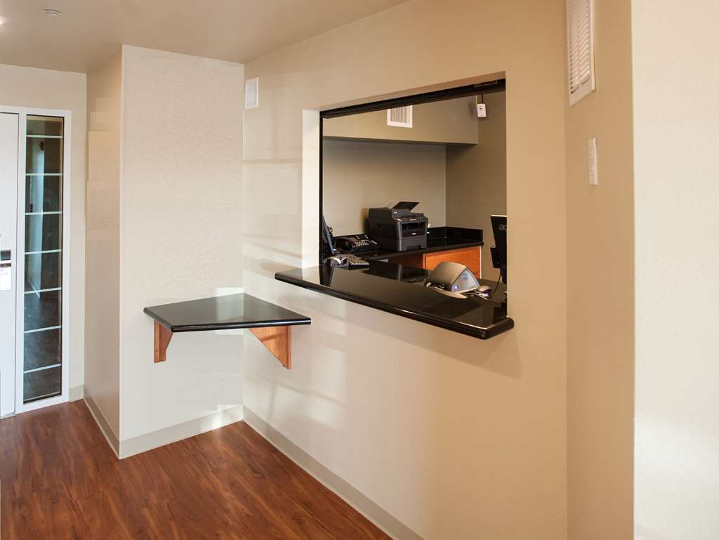 Hotel Woodspring Westchase