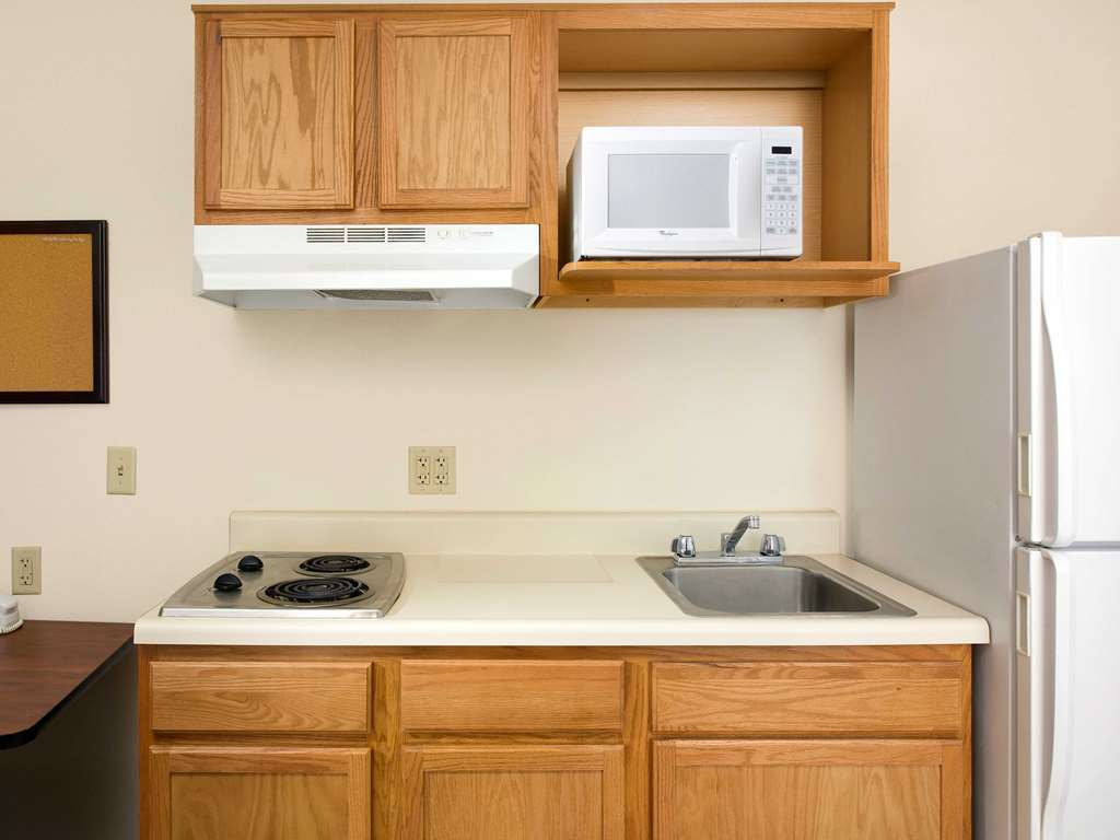 Hotel Woodspring Westchase 2*