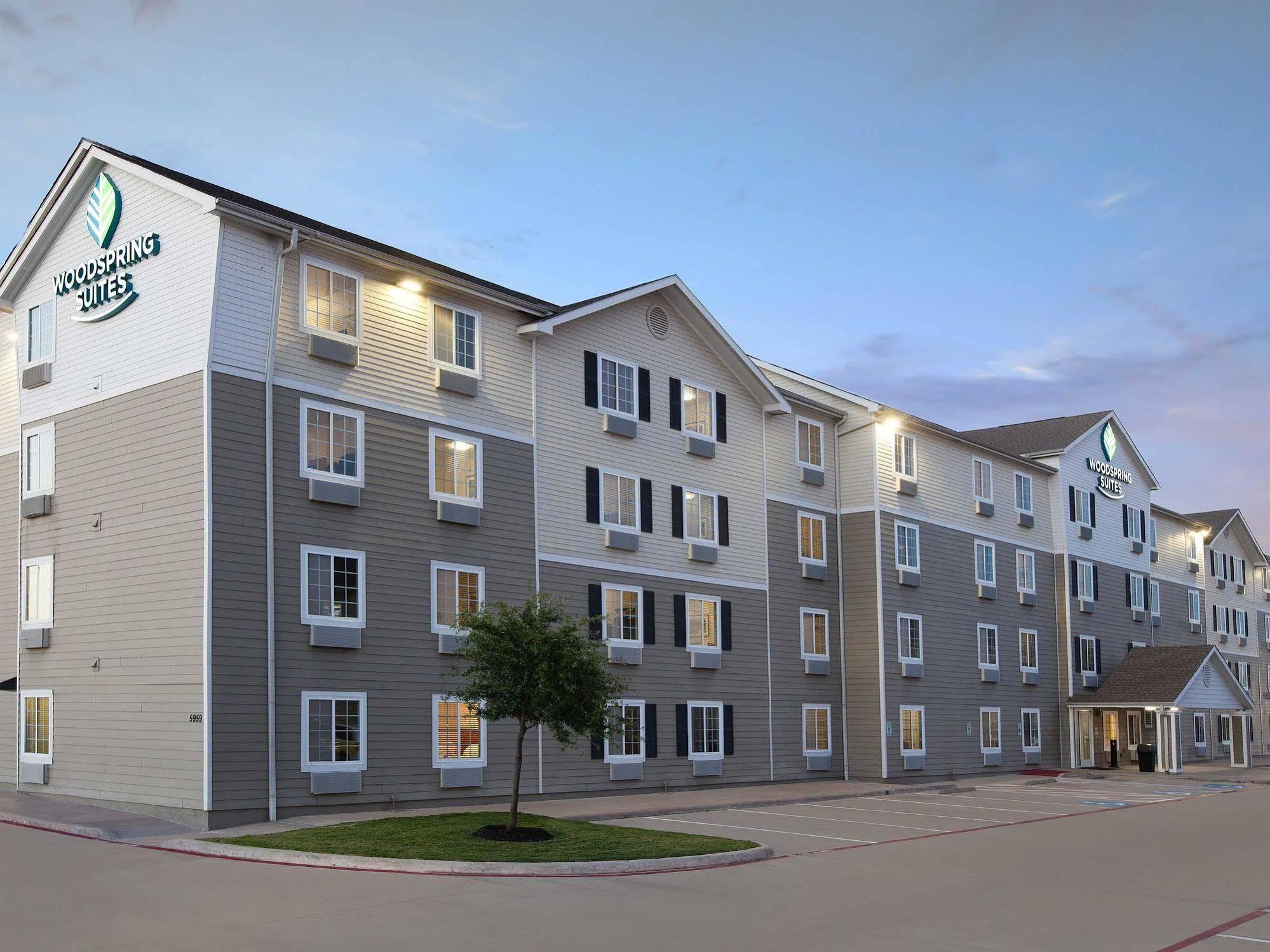 Woodspring Westchase 2*
